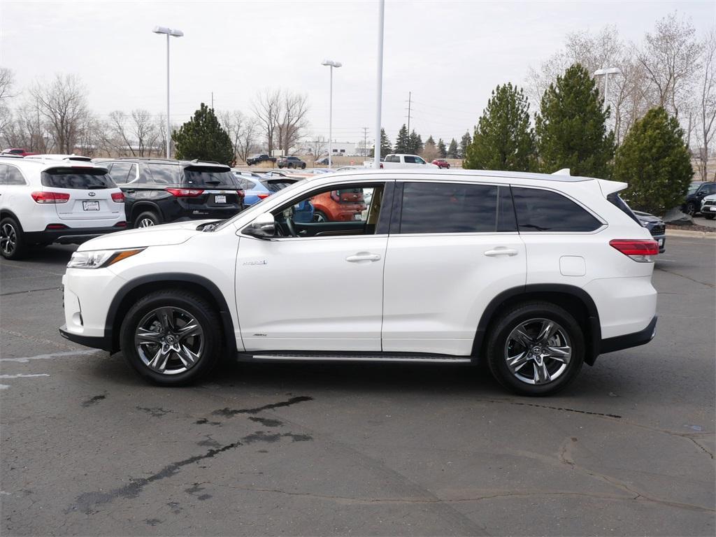used 2018 Toyota Highlander Hybrid car, priced at $30,399