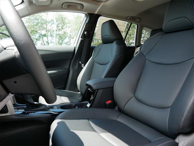 new 2025 Toyota Corolla Cross car, priced at $33,189