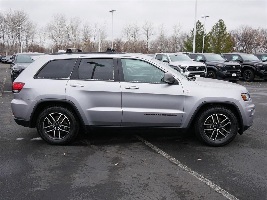 used 2020 Jeep Grand Cherokee car, priced at $21,799