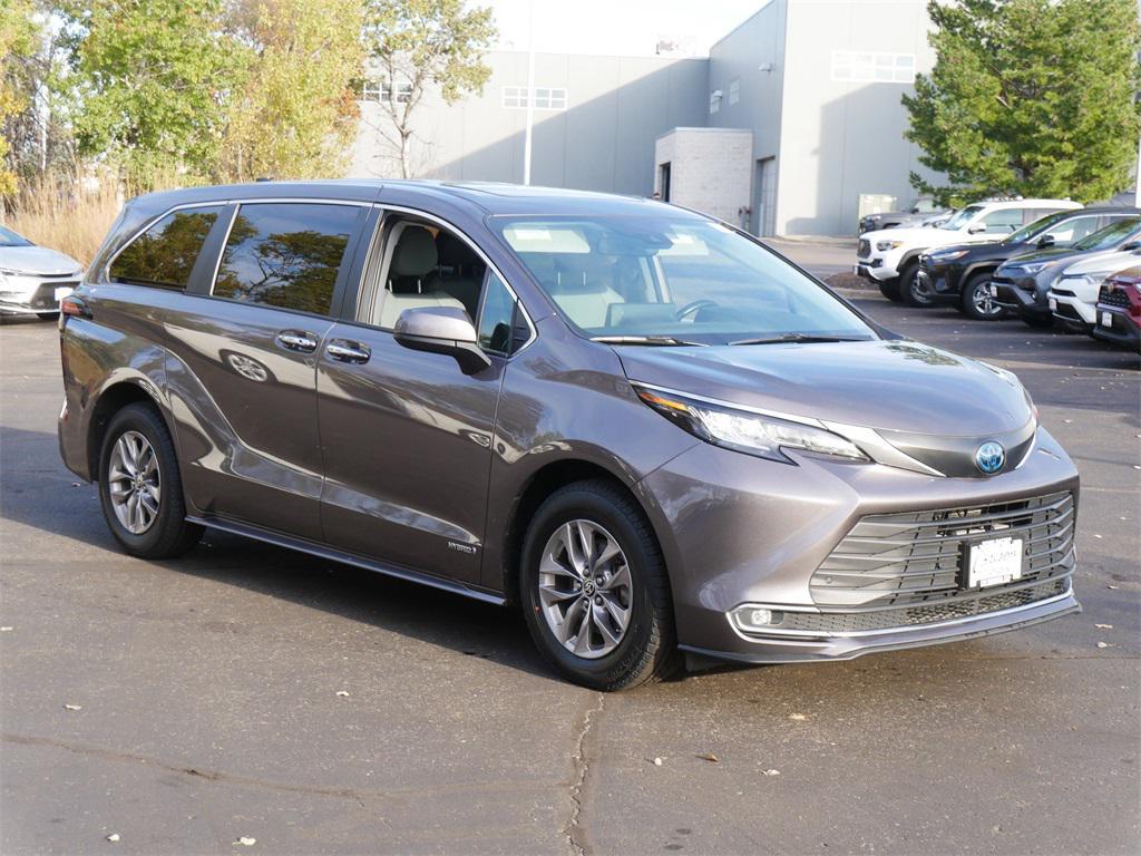 used 2021 Toyota Sienna car, priced at $29,891