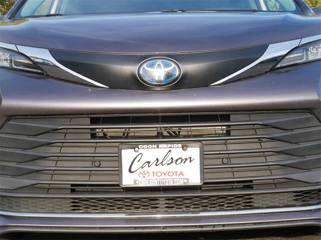 used 2021 Toyota Sienna car, priced at $29,891