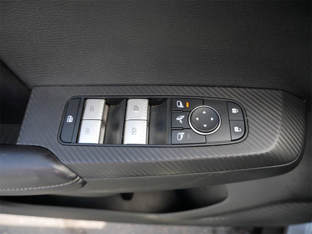 used 2023 Mitsubishi Outlander car, priced at $22,000