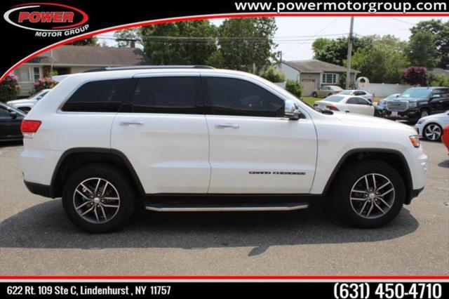 used 2017 Jeep Grand Cherokee car, priced at $16,888