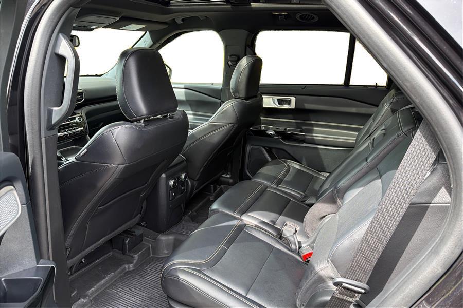 used 2023 Ford Explorer car, priced at $38,999