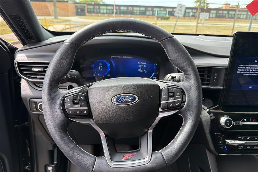 used 2023 Ford Explorer car, priced at $38,999