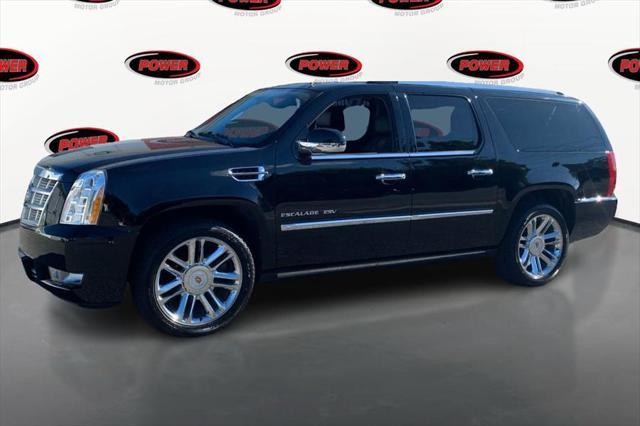 used 2014 Cadillac Escalade ESV car, priced at $23,995