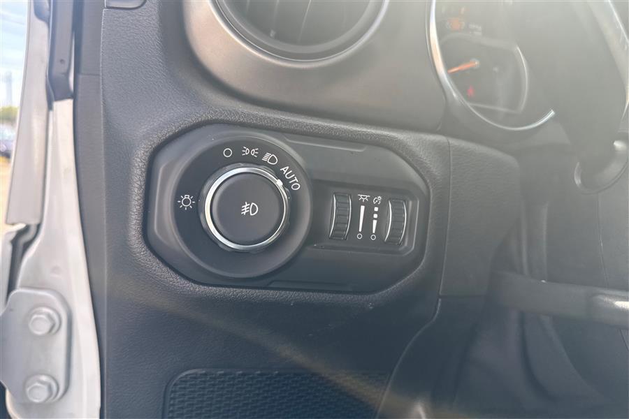 used 2021 Jeep Wrangler Unlimited car, priced at $26,999