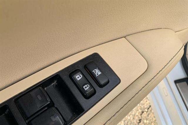used 2014 Lexus ES 350 car, priced at $13,888
