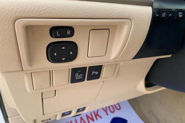 used 2014 Lexus ES 350 car, priced at $13,888
