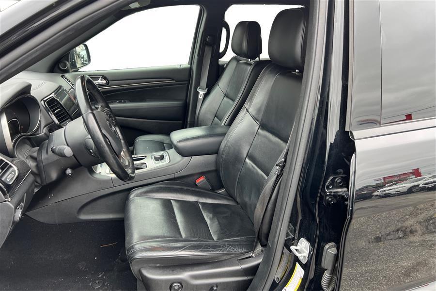used 2019 Jeep Grand Cherokee car, priced at $15,499
