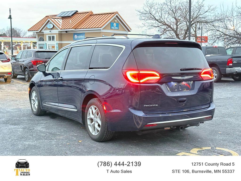 used 2018 Chrysler Pacifica car, priced at $13,895