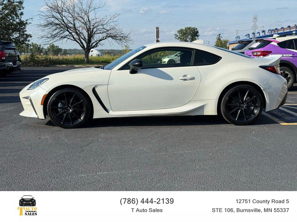 used 2023 Toyota GR86 car, priced at $21,895