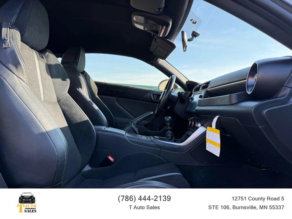 used 2023 Toyota GR86 car, priced at $21,895