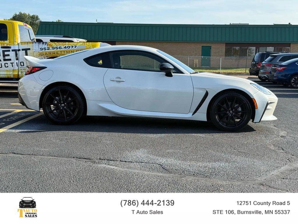 used 2023 Toyota GR86 car, priced at $21,895