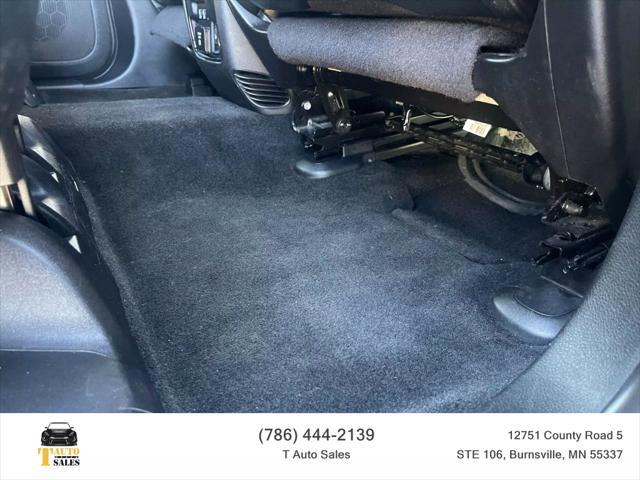 used 2015 Jeep Grand Cherokee car, priced at $9,995