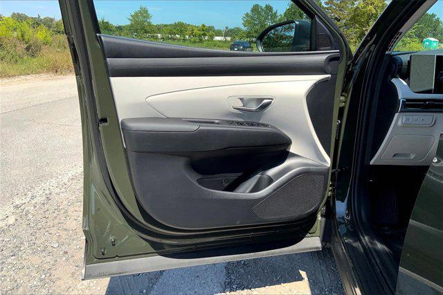new 2026 Hyundai Tucson car, priced at $35,895