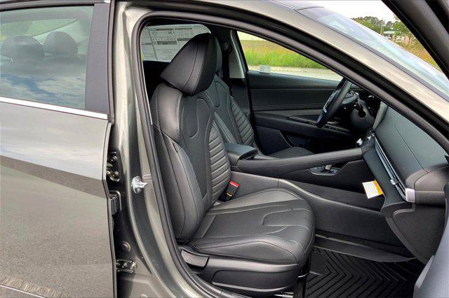 new 2025 Hyundai Elantra car, priced at $28,090
