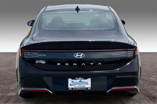 new 2024 Hyundai Sonata car, priced at $29,240