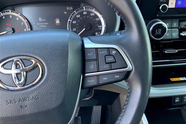 used 2024 Toyota Highlander car, priced at $40,786