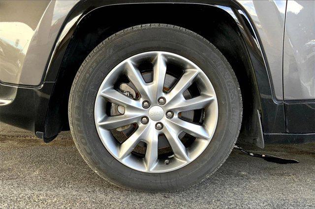 used 2018 Jeep Cherokee car, priced at $12,855