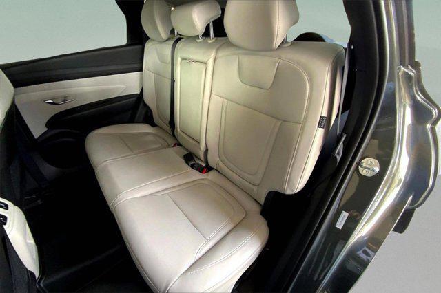 new 2025 Hyundai TUCSON Hybrid car, priced at $37,360