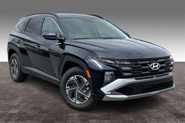 new 2025 Hyundai TUCSON Hybrid car, priced at $35,580