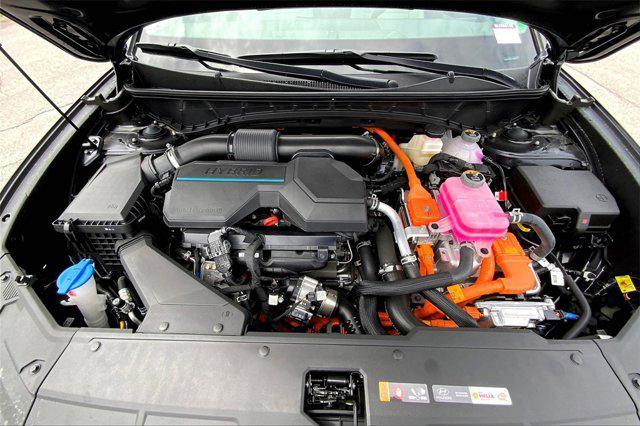 new 2025 Hyundai TUCSON Hybrid car, priced at $34,458