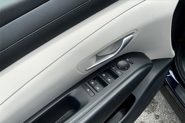 new 2025 Hyundai TUCSON Hybrid car, priced at $34,458