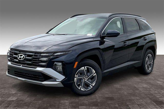 new 2025 Hyundai TUCSON Hybrid car, priced at $34,458