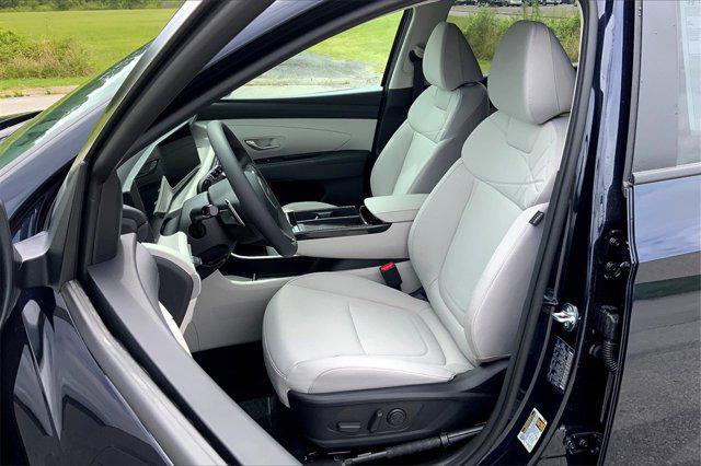 new 2025 Hyundai TUCSON Hybrid car, priced at $34,458
