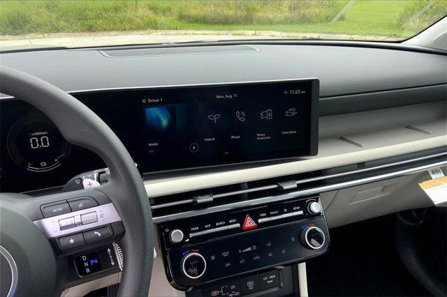 new 2025 Hyundai TUCSON Hybrid car, priced at $34,458