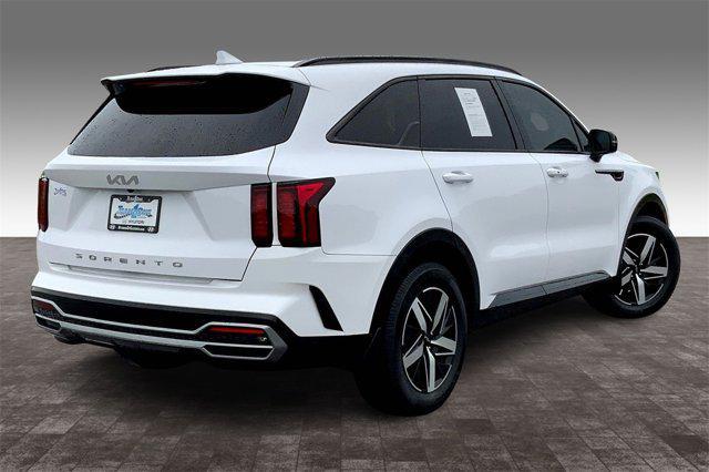 used 2022 Kia Sorento car, priced at $26,256