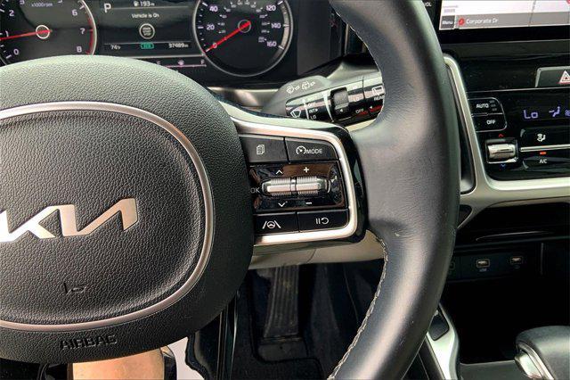 used 2022 Kia Sorento car, priced at $26,256