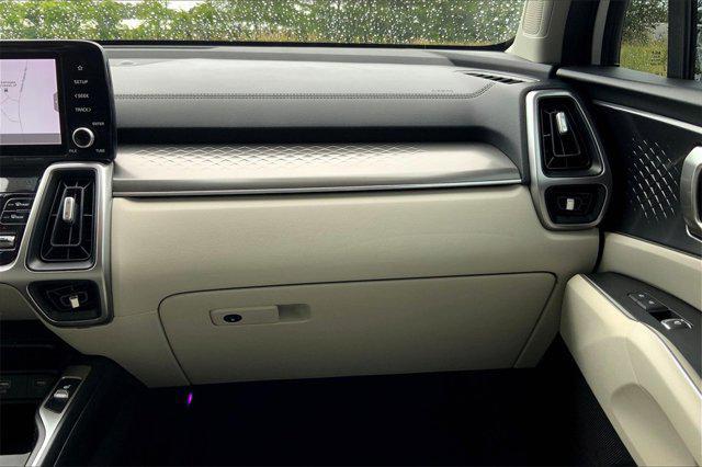 used 2022 Kia Sorento car, priced at $26,256
