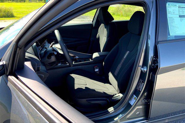 new 2025 Hyundai Elantra car, priced at $28,685