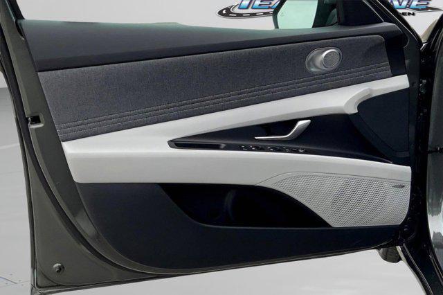 new 2025 Hyundai Elantra car, priced at $26,713