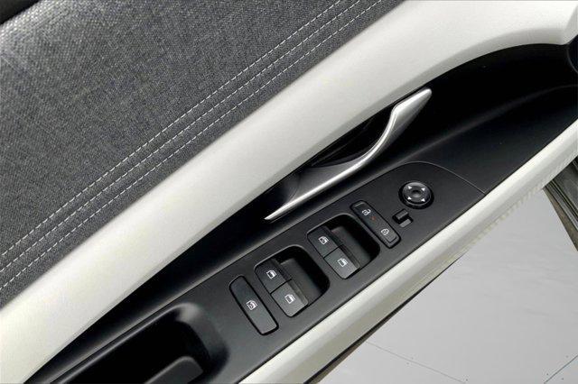 new 2025 Hyundai Elantra car, priced at $26,713