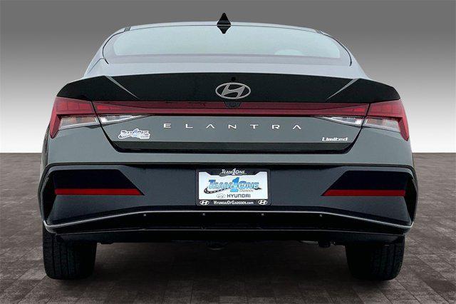 new 2025 Hyundai Elantra car, priced at $27,713