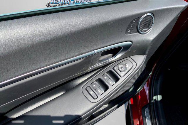 new 2025 Hyundai Sonata Hybrid car, priced at $37,183