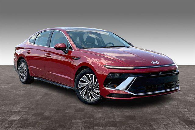 new 2025 Hyundai Sonata Hybrid car, priced at $39,234