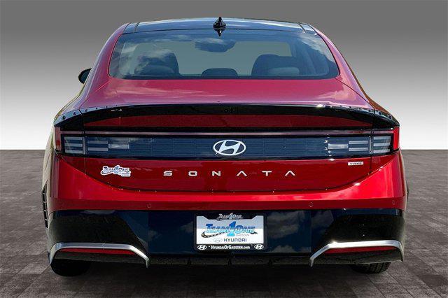 new 2025 Hyundai Sonata Hybrid car, priced at $39,234