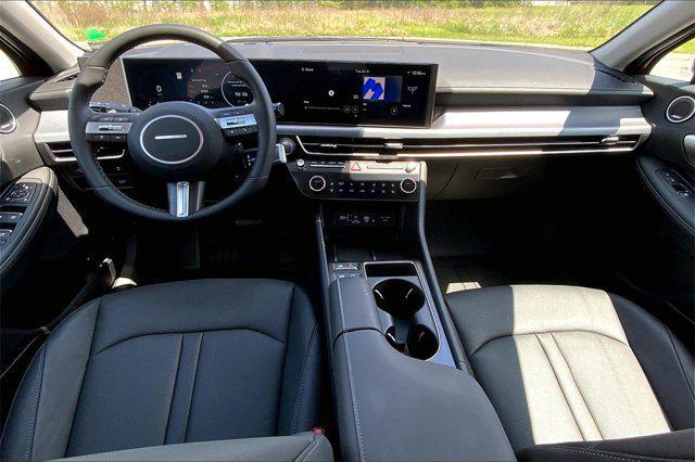 new 2025 Hyundai Sonata Hybrid car, priced at $39,234