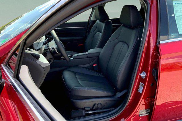 new 2025 Hyundai Sonata Hybrid car, priced at $37,183