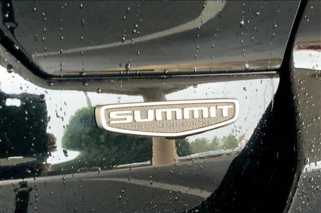 used 2022 Jeep Grand Cherokee car, priced at $34,696