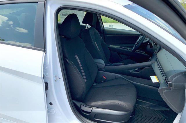 new 2025 Hyundai Elantra car, priced at $24,762