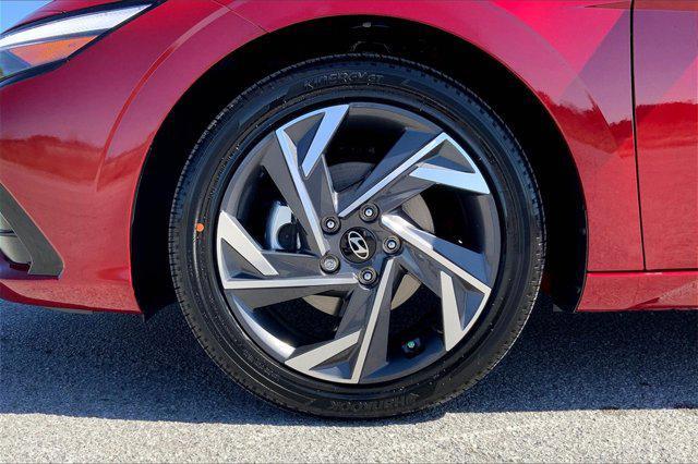 new 2025 Hyundai Elantra car, priced at $27,590