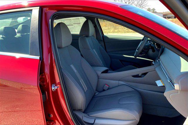 new 2025 Hyundai Elantra car, priced at $27,590