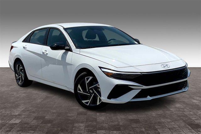 new 2025 Hyundai Elantra car, priced at $25,040