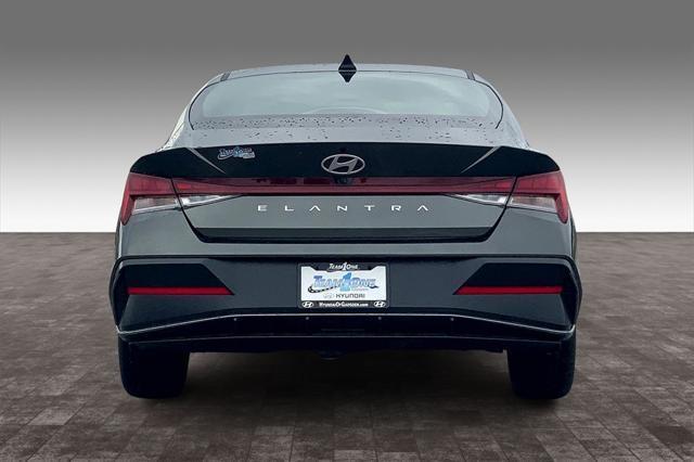 new 2024 Hyundai Elantra car, priced at $24,225