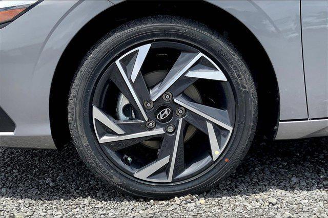 new 2025 Hyundai Elantra car, priced at $28,705